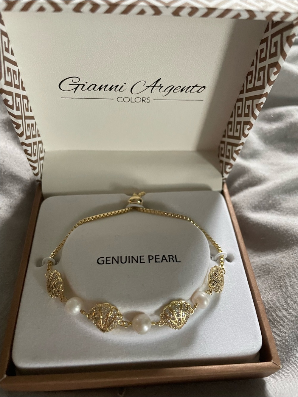NIB Gold Pearl Bracelet